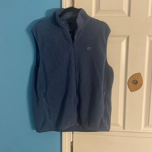 Large Vineyard Vines Vest